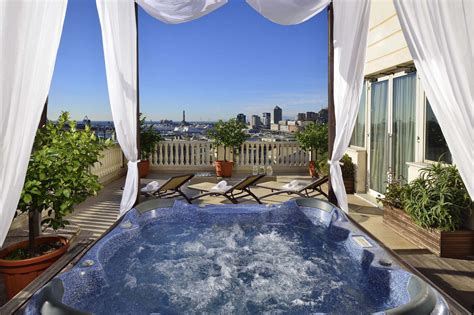 Grand Hotel Savoia .